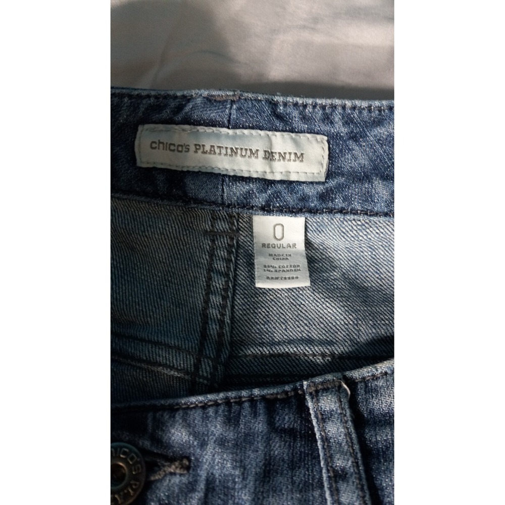 Chico's 0 platinum denim blue jeans cotton FLAWS - Picture 2 of 10